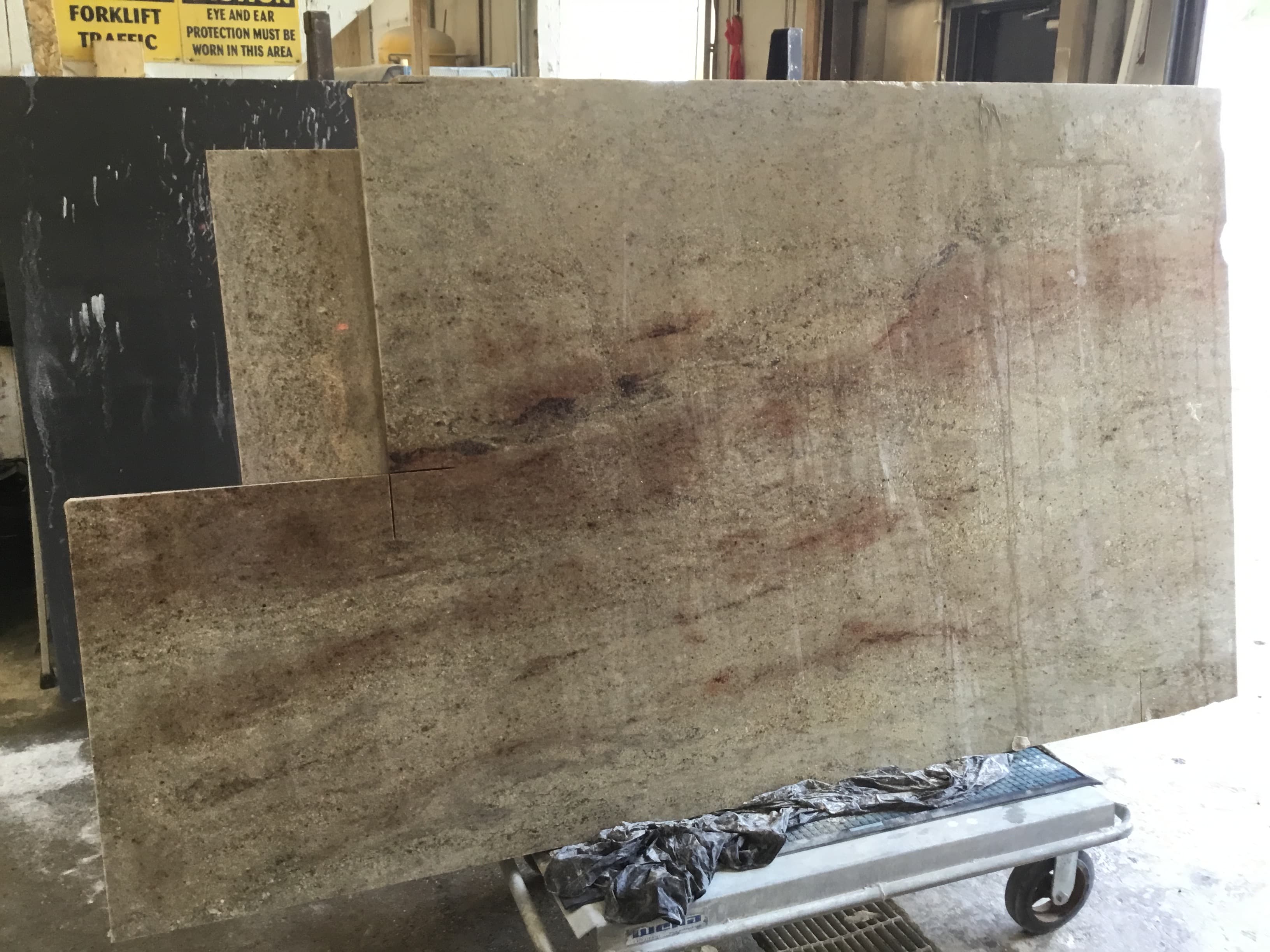 Astoria Polished 3CM, piece 12039-2.R2
