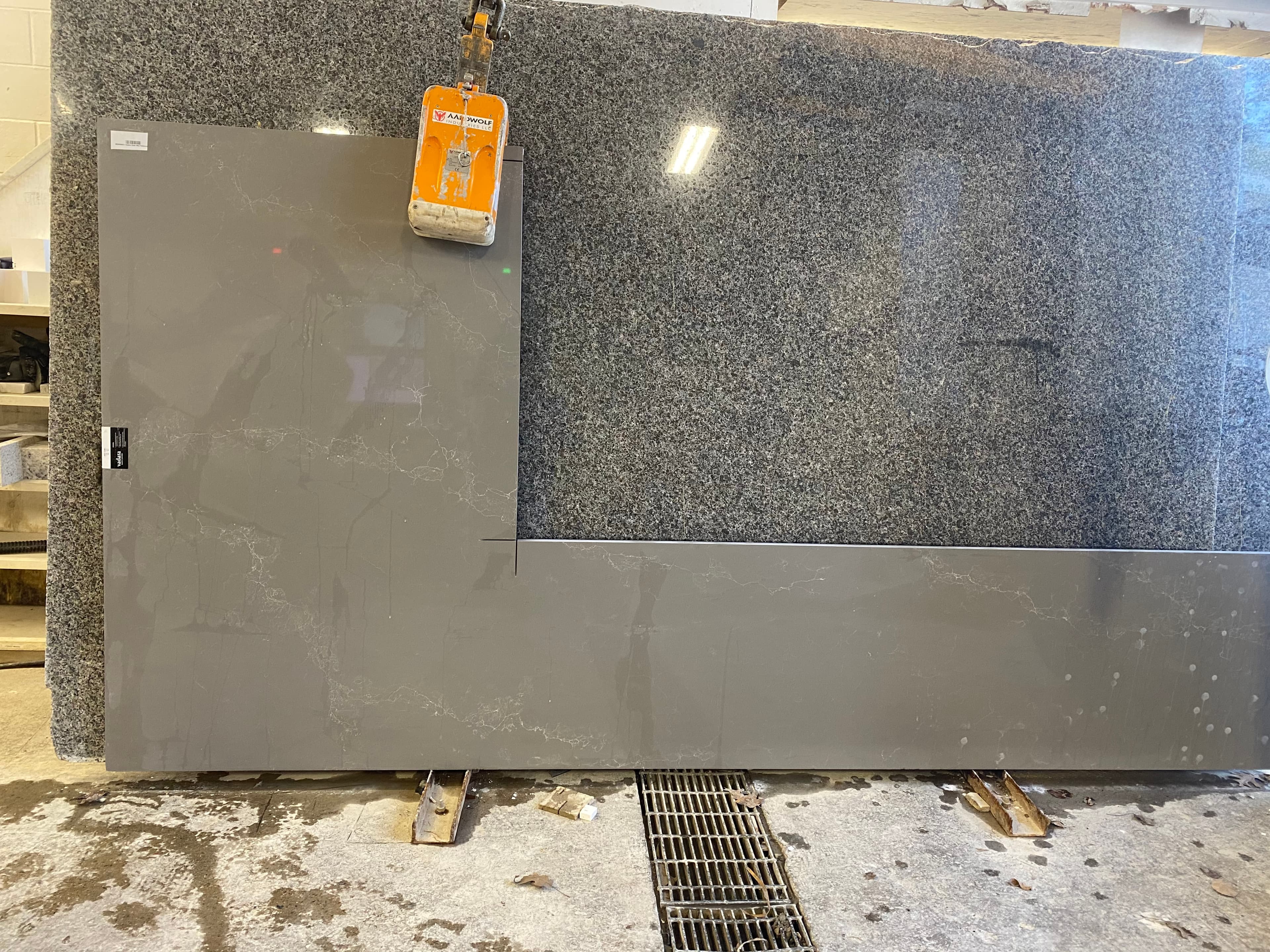 Vadara Slate Mist Polished 3CM, pieza 10491-1.R1