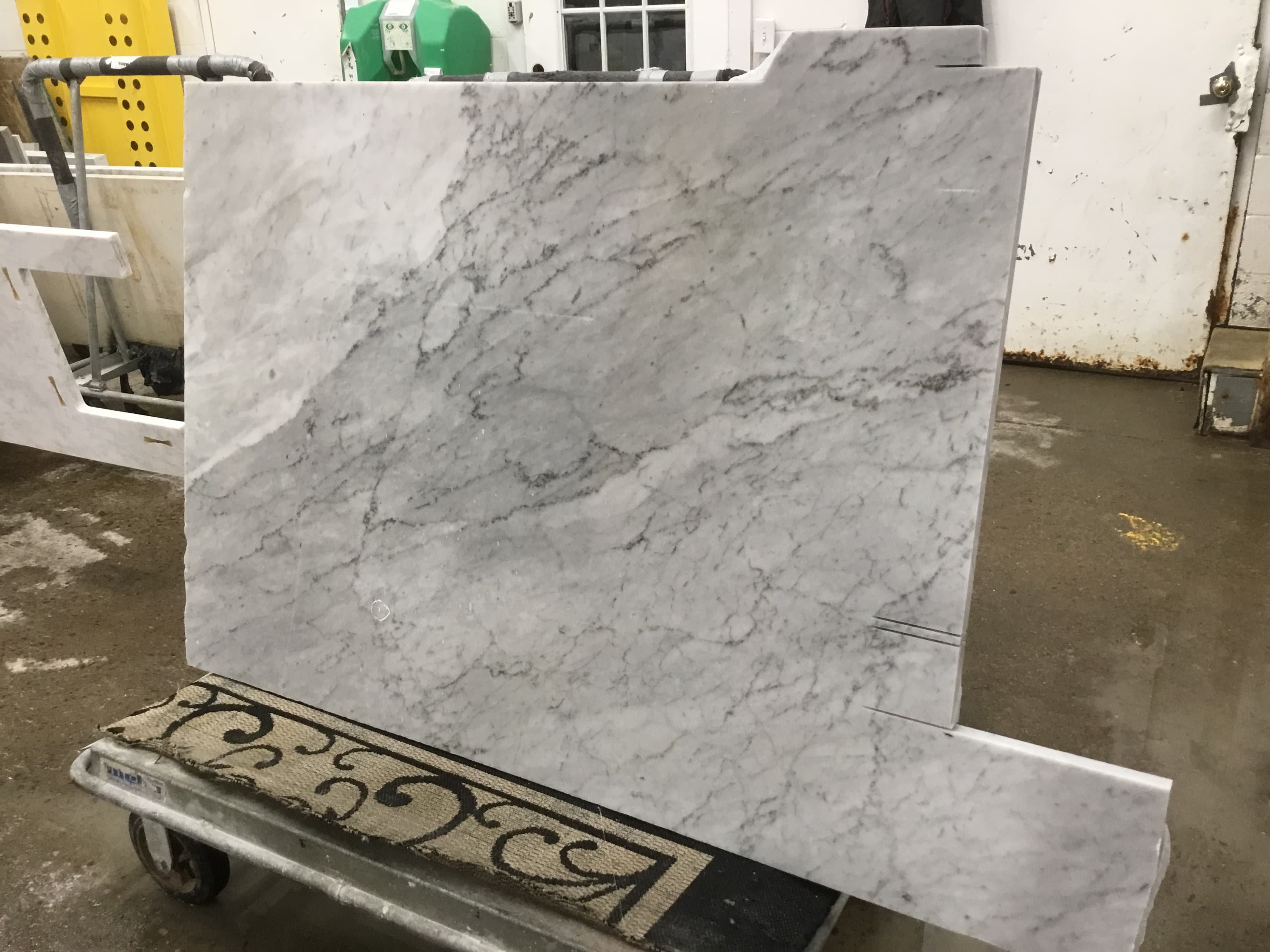 White Carrara 3cm, pieza 12358-6.R1.R1