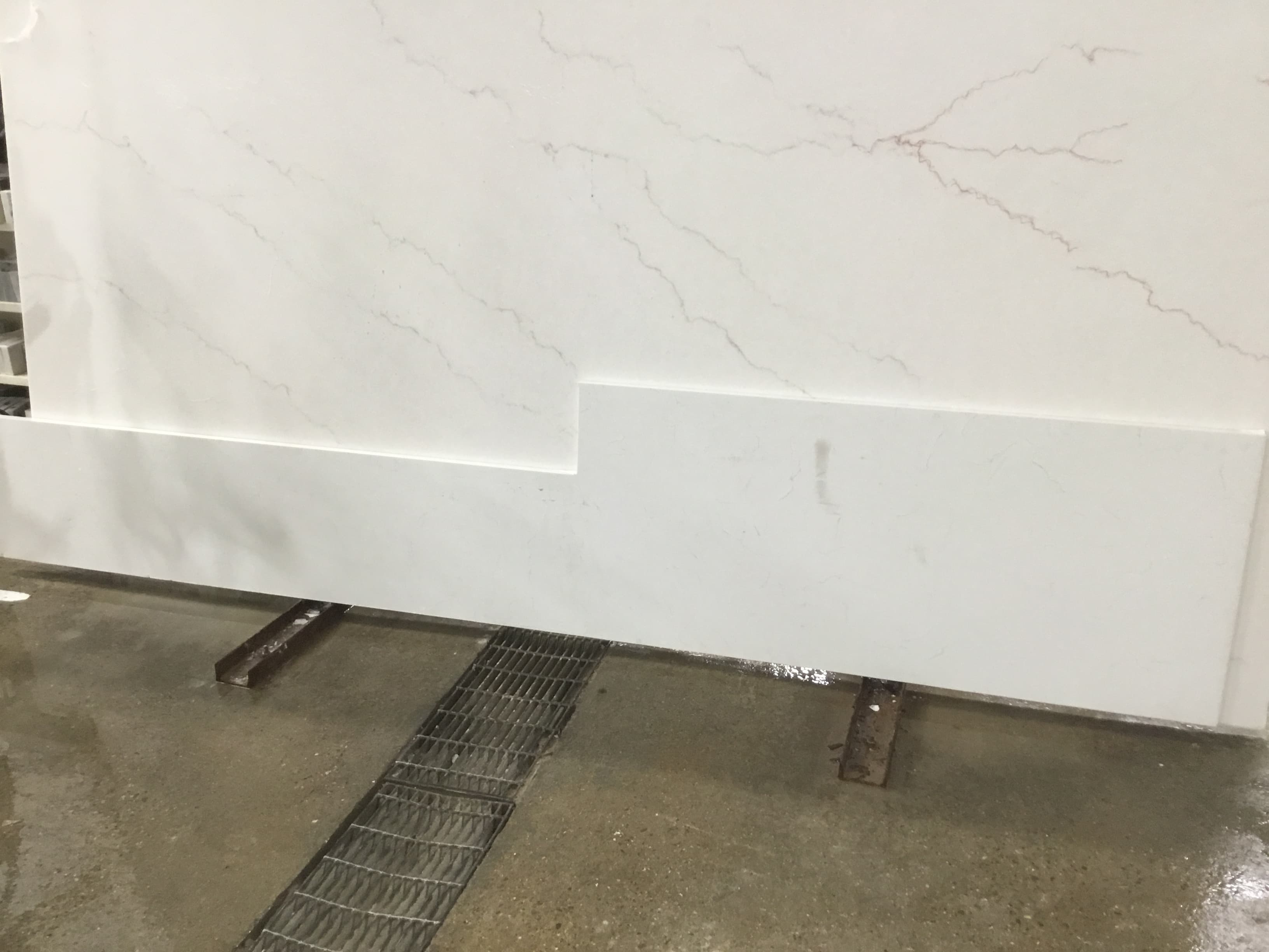 Carrara Ivory Swirl, pieza 10891-6.R1