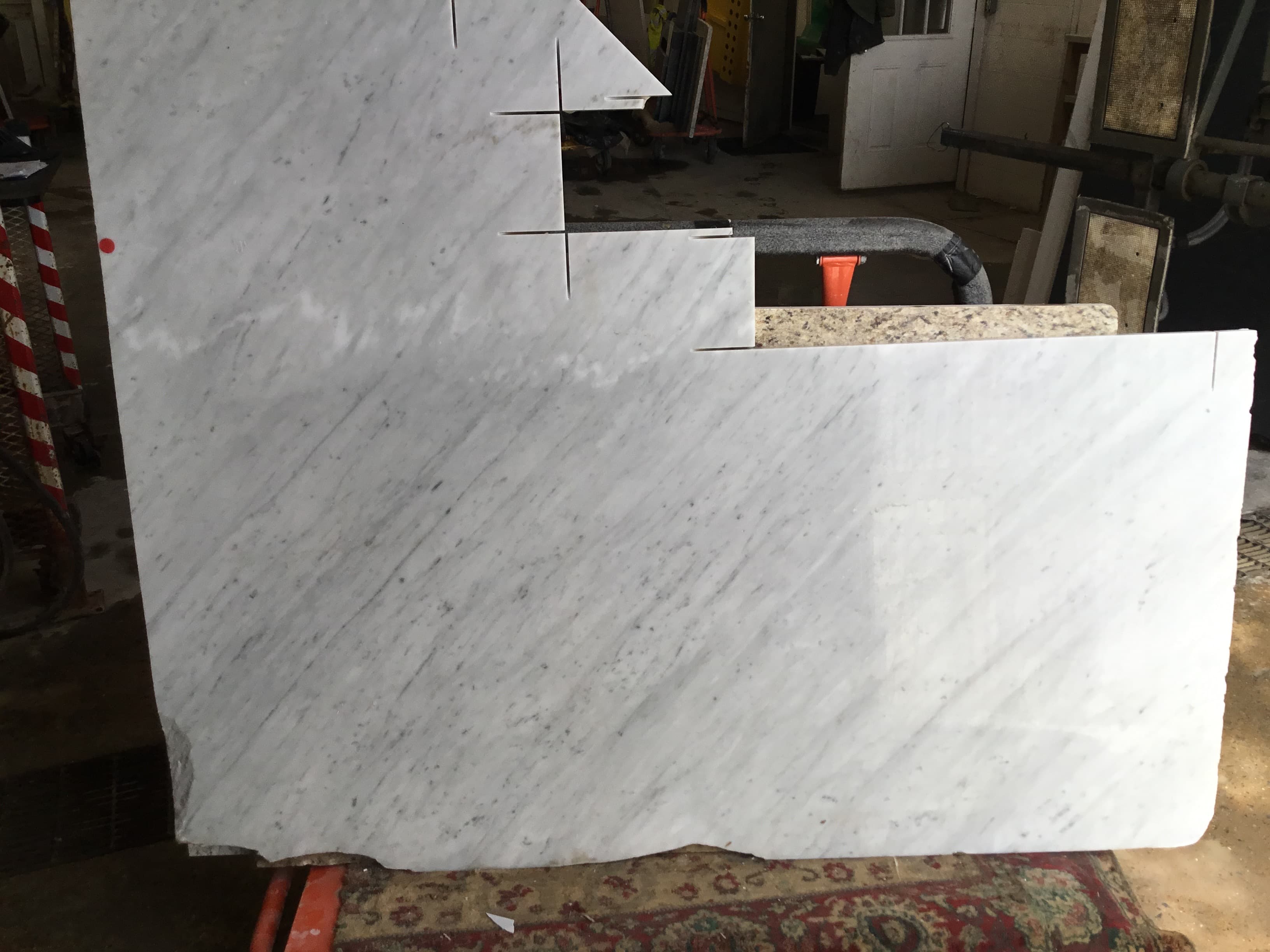 White Carrara 2CM, pieza 10375-1.R1.R1