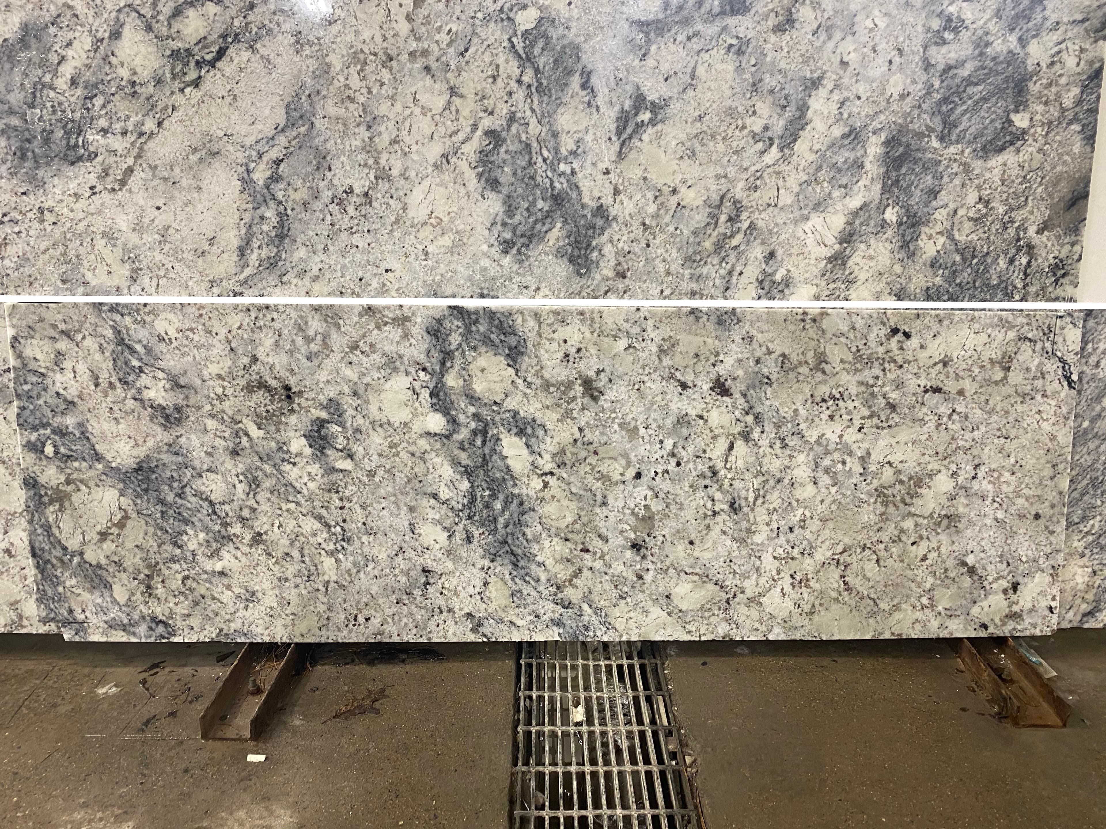 White Ice Polished 3CM, pieza 10296-1.R1